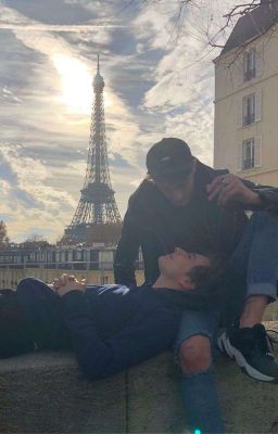 Eiffel is where we kiss (EliLu • SF 3)