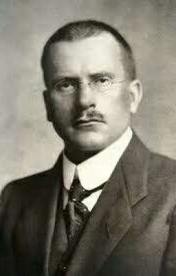 Học thuyết nhân cách biểu tượng - Carl Jung