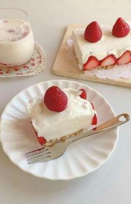 strawberry cake - jaesahi