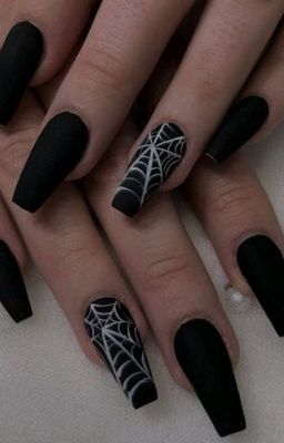 tylerwed; black nails